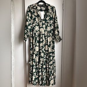 MIDI Zara dress - Pattern - Size Small - New With tags